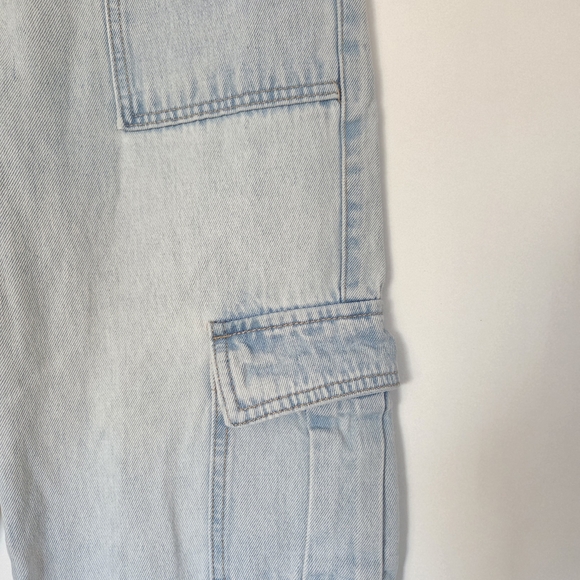 Forever 21 Light Blue High Rise Jeans - Picture 3 of 5